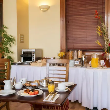 Conference And Leisure Centre Galway Hotell