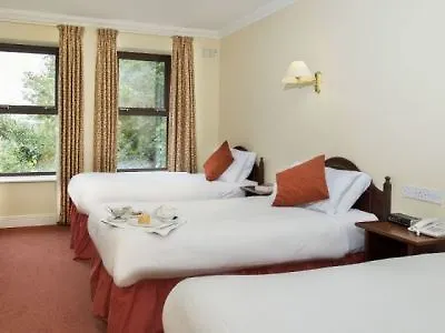 Hotel Conference And Leisure Centre Galway 4*