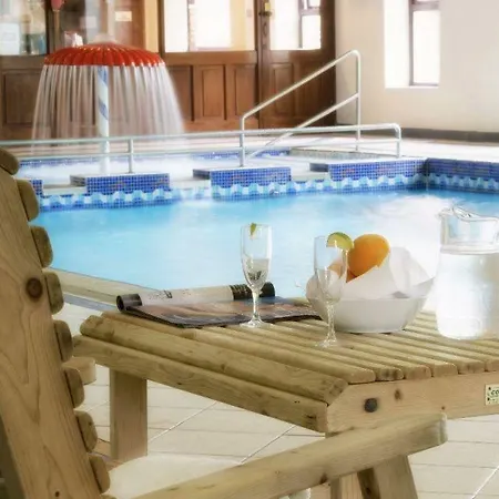 Conference And Leisure Centre Galway Hotel