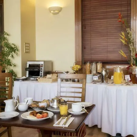 Conference And Leisure Centre Galway Hotel 4*
