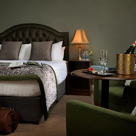Conference And Leisure Centre Galway 4*