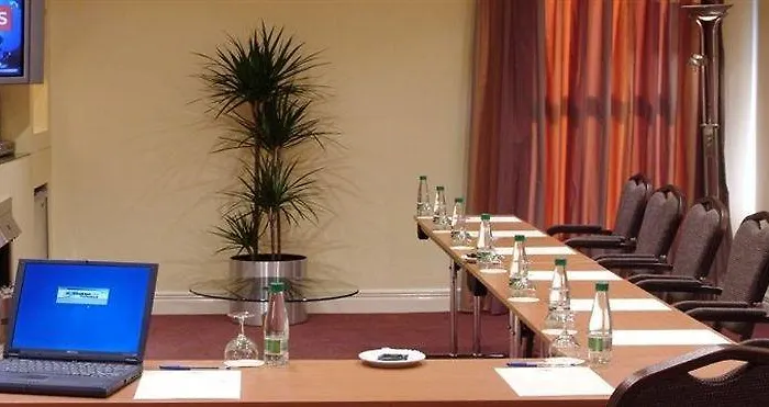 Conference And Leisure Centre Galway 4*