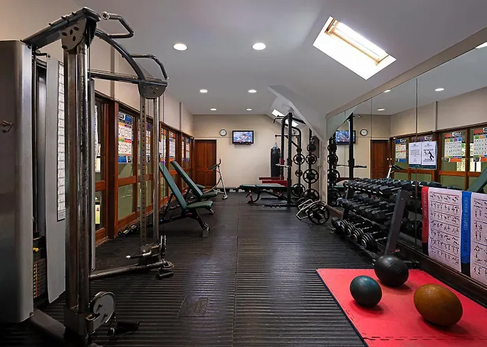 فندق Conference And Leisure Centre Galway أورانمر