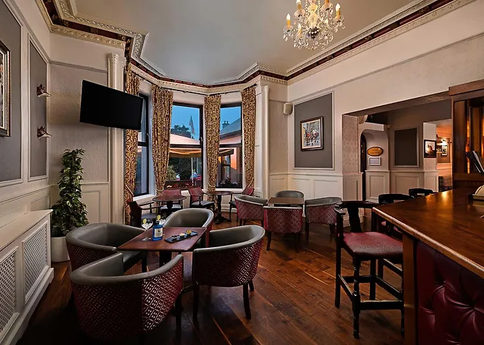 Hotell Conference And Leisure Centre Galway 4*